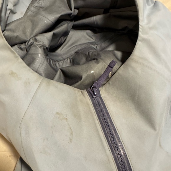 Arc'teryx Gore-Tex Rush Jacket - Picture 5 of 7